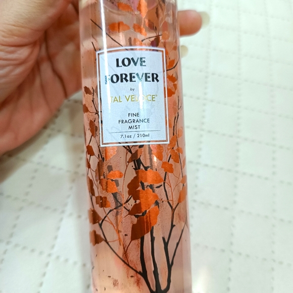 Sold🚫Ital veloce fragrance mist combo for men & women - Picture 2 of 5